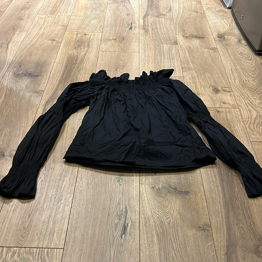 onetwelfth off the shoulder top